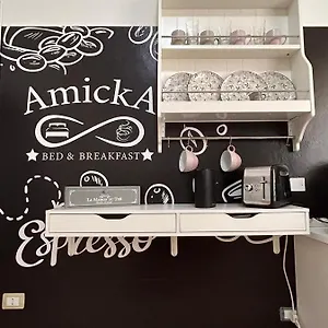 Couette-café Amicka, Alghero
